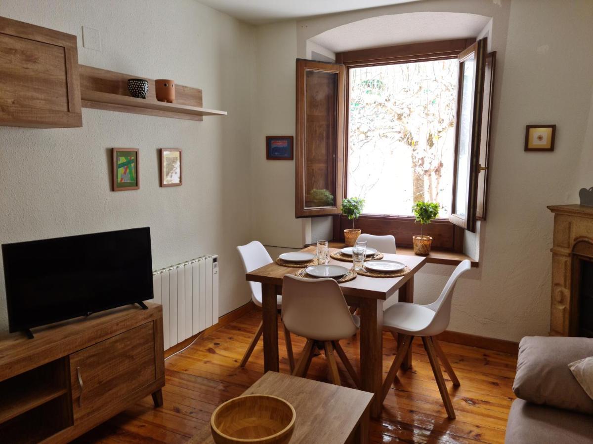 Espectacular Apartamento Reformado En Edificio Historico, Con Wifi Canfranc Εξωτερικό φωτογραφία